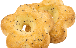 flower shaped cookie with hole in center μπισκότα σε σχήμα λουλούδι με τρύπα στη μέση